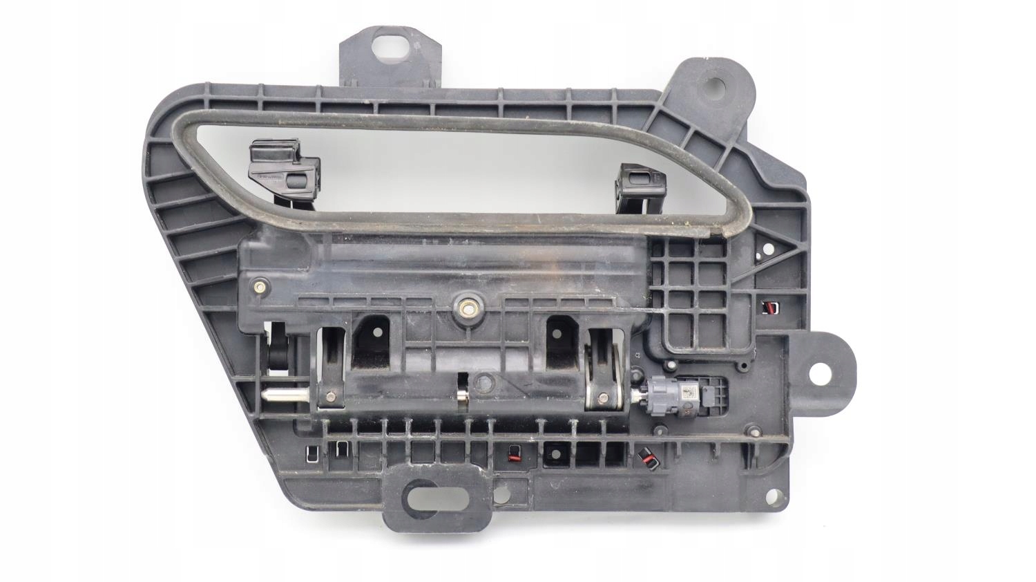 TESLA MODEL S LIFT KLAMKA DRZWI PRAWA TYLNA Part manufacturer Tesla