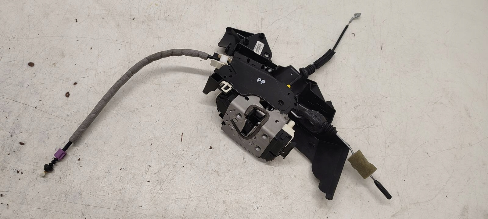 lock door front front right Mercedes W204