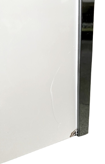 RECEPCJA KOSMETYCZNA LADA DO SALONU CLASSIC BIAŁA LAKIEROWANA POWYSTAWOWA Kod producenta MP52