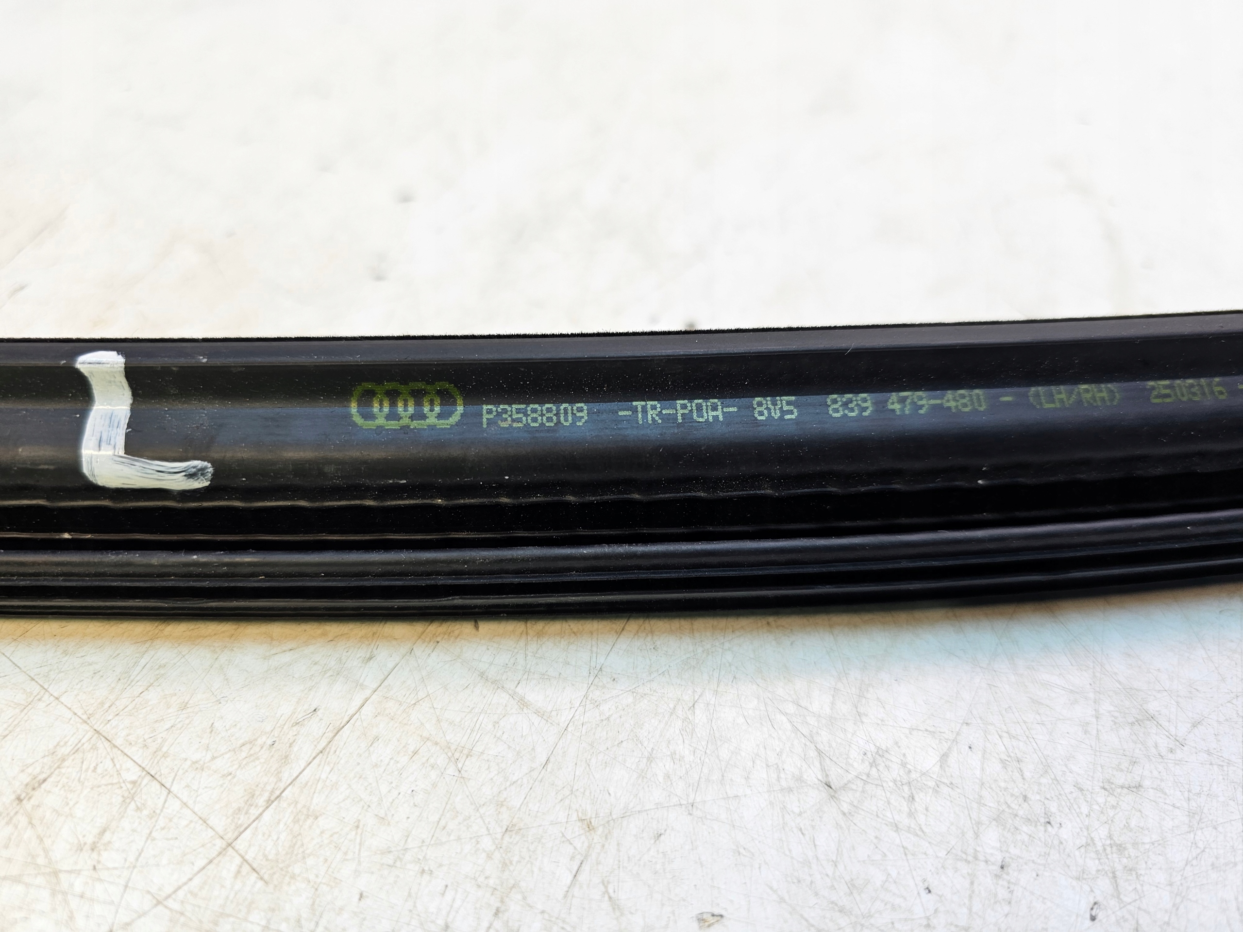 moulding dust windows left rear part AUDI A3 8V sedan 8V5839479