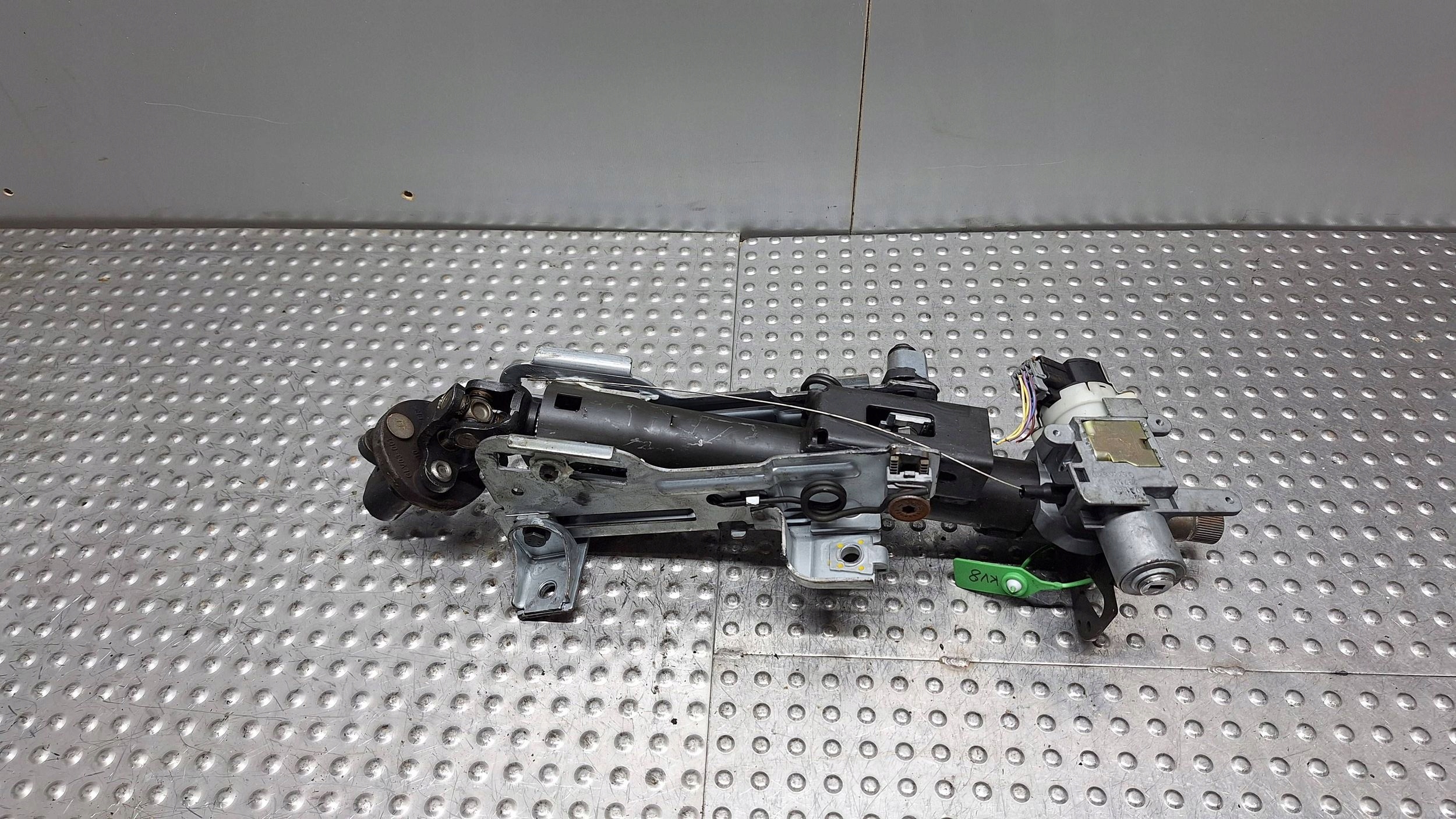 Piantone sterzo usato P9491778 VOLVO S60 e V70 II S80 e