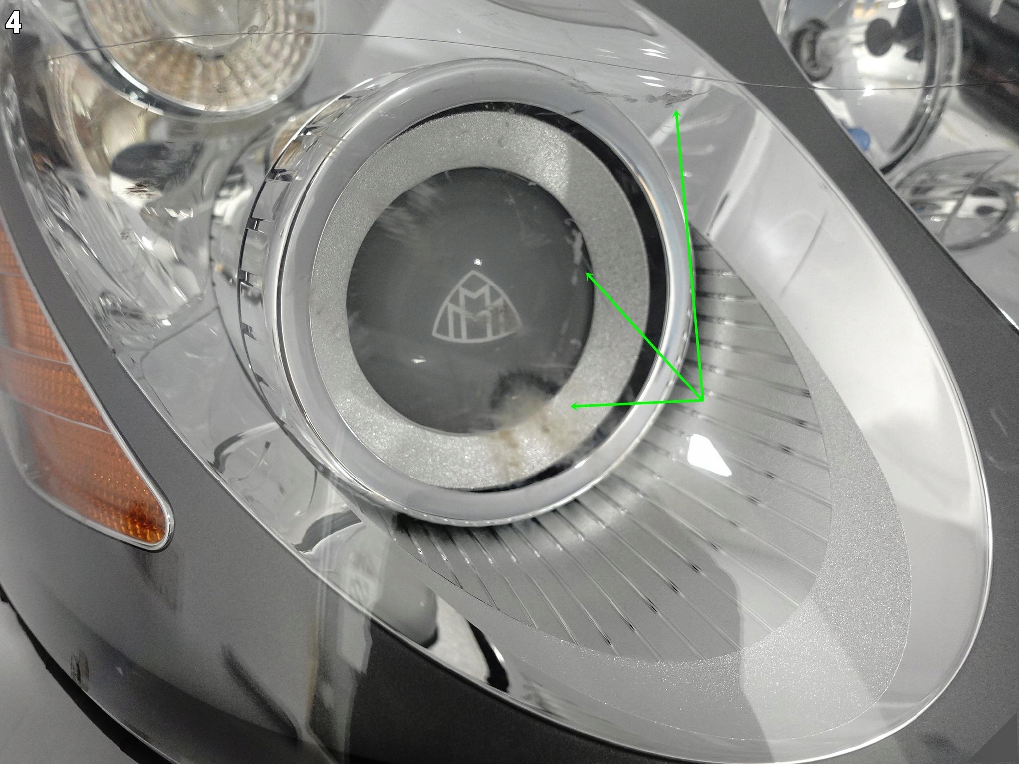 MAYBACH 57 W240 62 V240 03-13 světlo HEADLIGHT XENON pravá předek