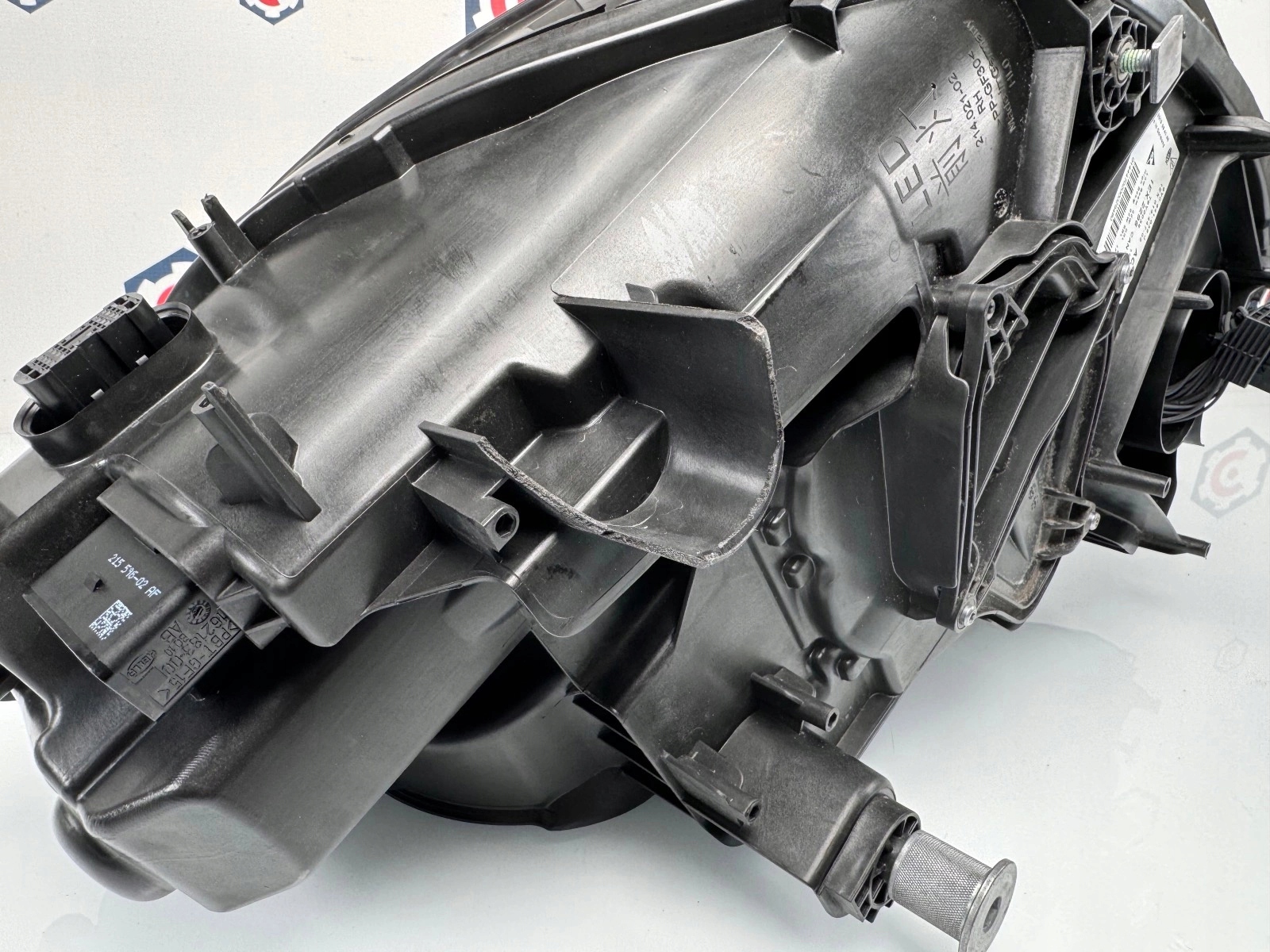 LAMPA PRAWA PRZÓD PORSCHE CAYENNE III 9Y0 FULL LED Typ samochodu Samochody osobowe