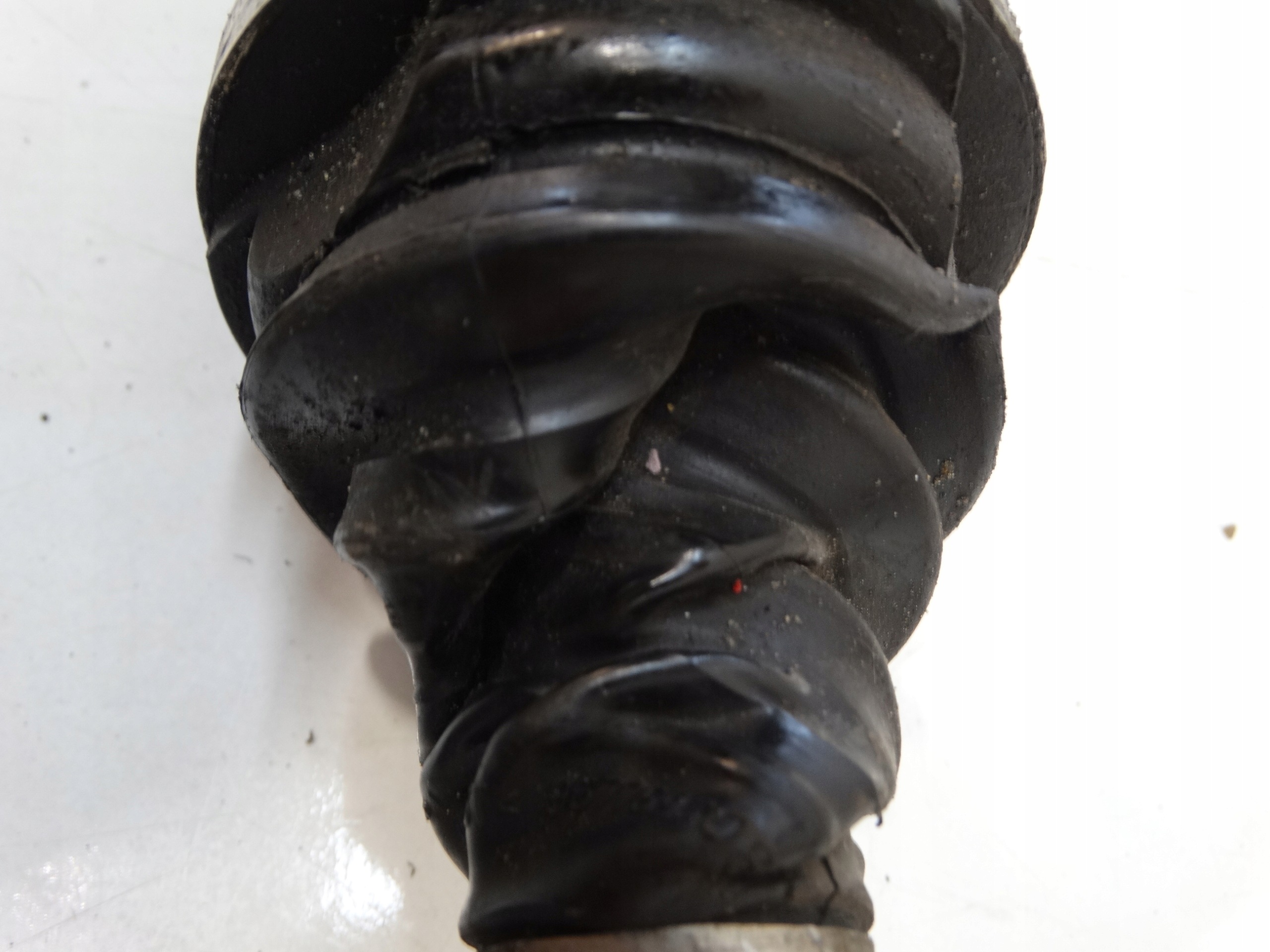 semi-axis front left short. CITROEN C4 CACTUS 1.6 BLUEHDI 9806459180