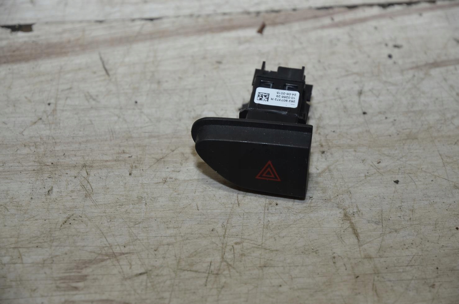Schalter Leuchten des warnblickschalters RENAULT CLIO 421 820 B