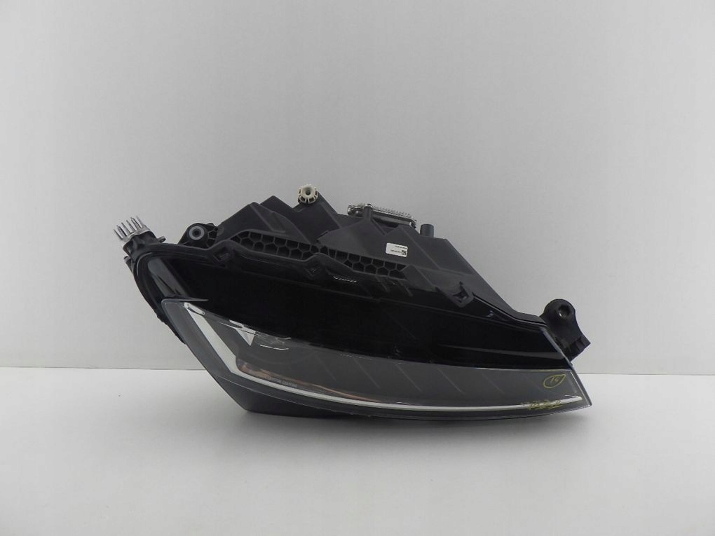 SKODA SUPERB LIFT III 3V0 3V1 FULL LED 19- light front right