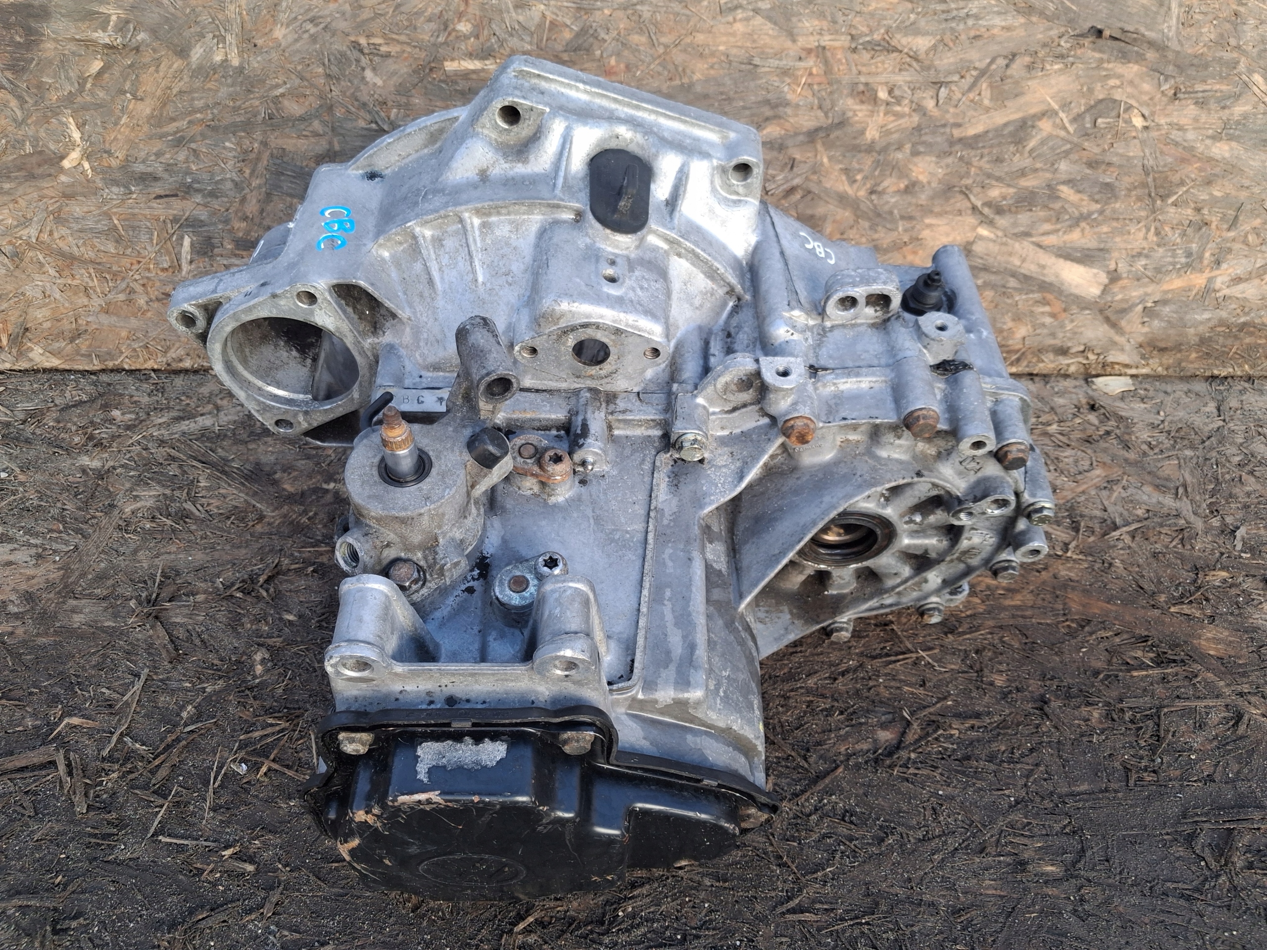 CAMBIO manuale VW PASSAT B3 1.8 G60 Syncro 160KM KOD CBC