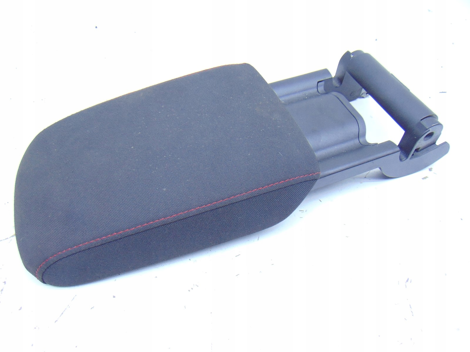 bracciolo TUNELU MATERIALOWY VW POLO VI 2G