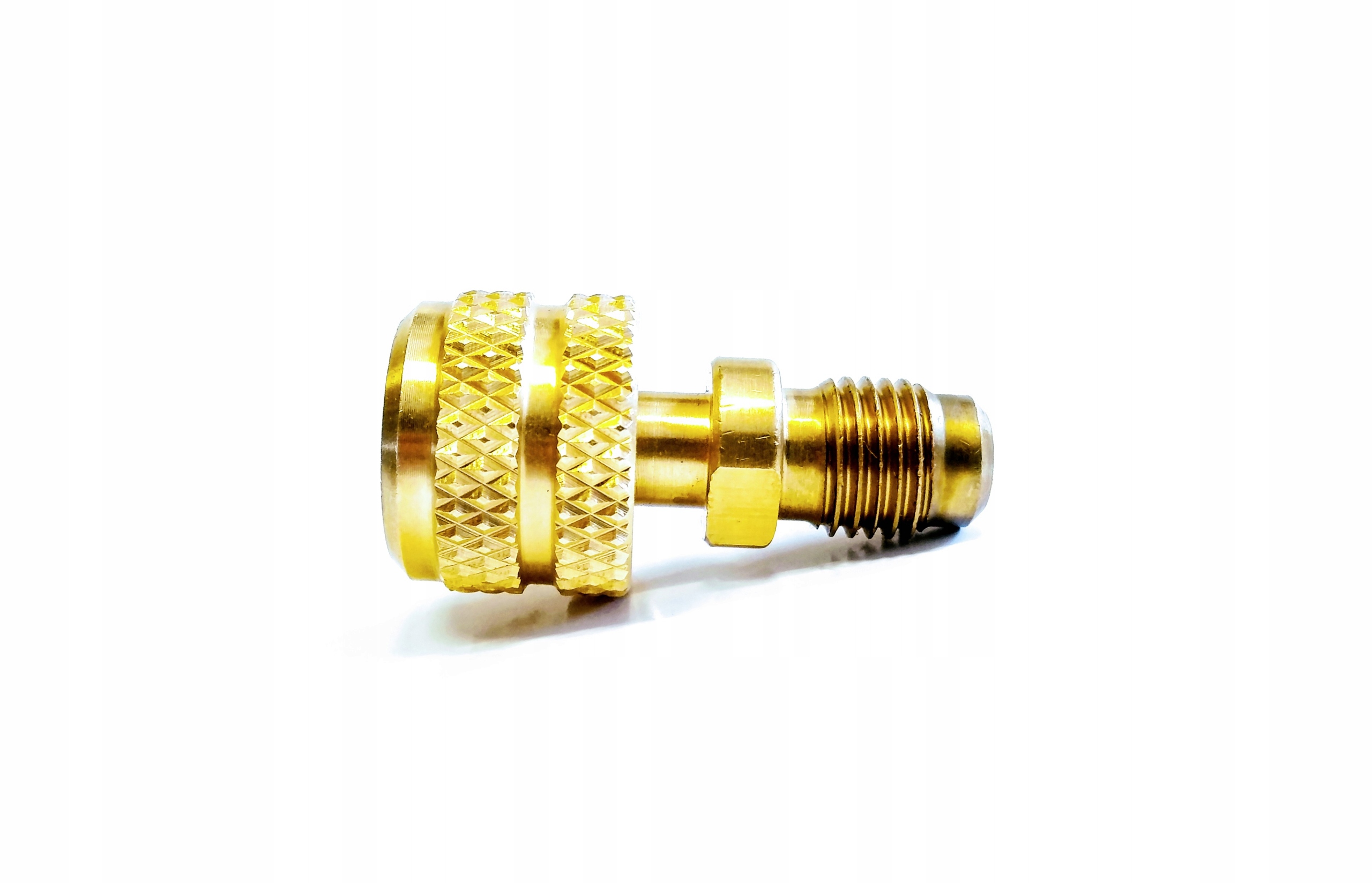 

Redukcja 5/16'' męska x 1/4'' Sae żeńska R410a