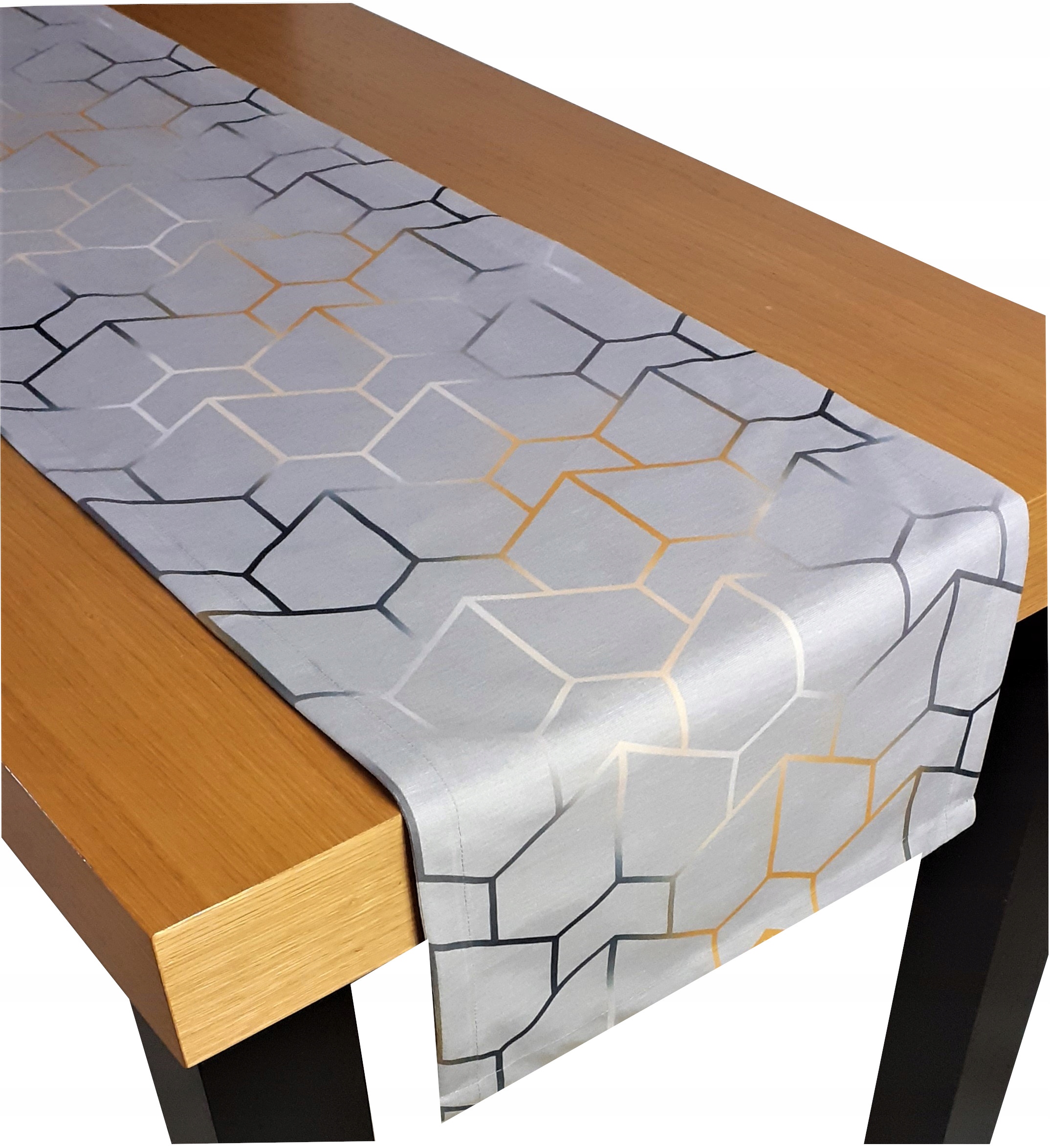 

Bieżnik jasno-szary styl glamour velvet 40/220