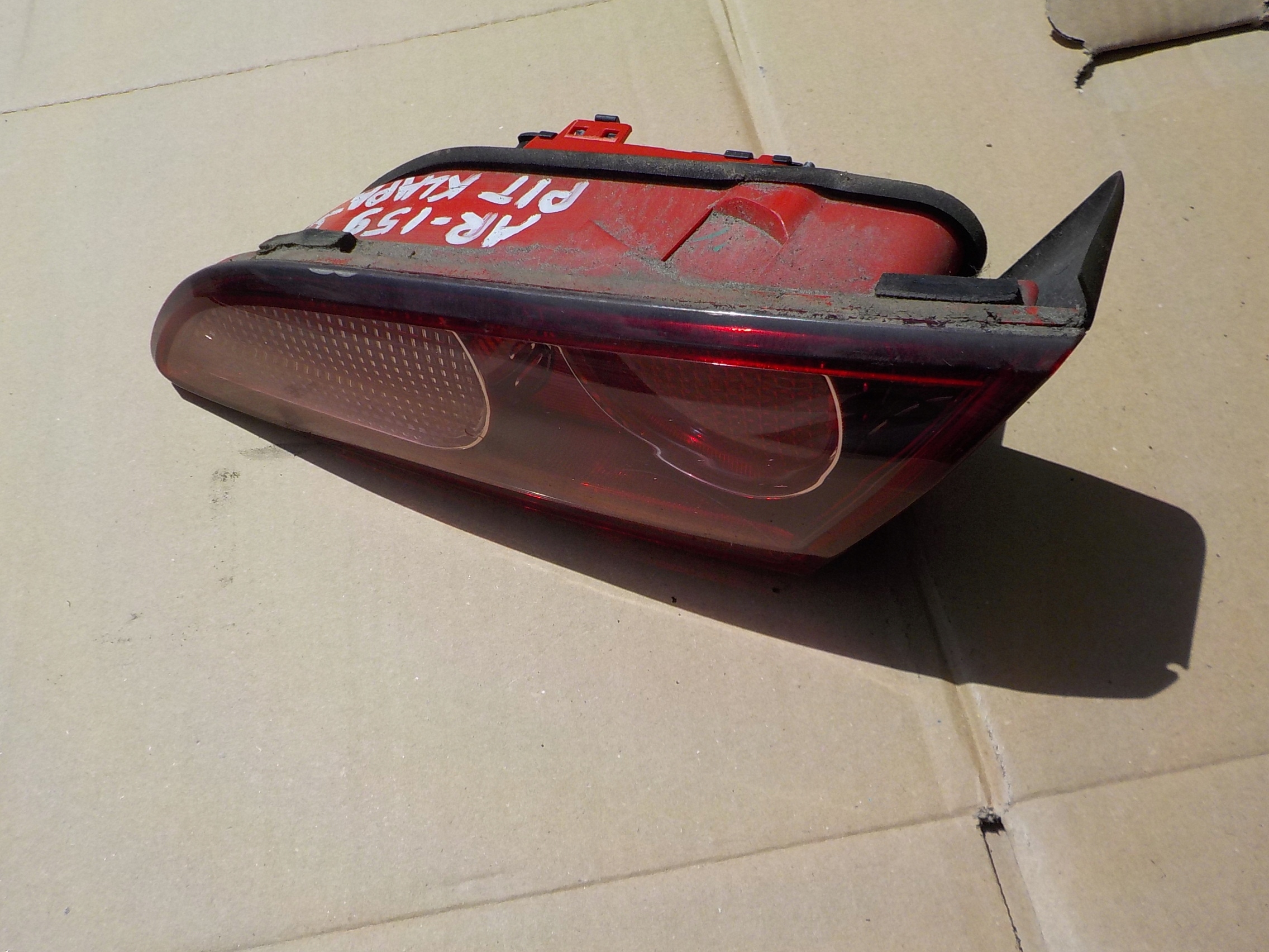 light right rear part z bonnet alfa romeo 159 kombi 2008r