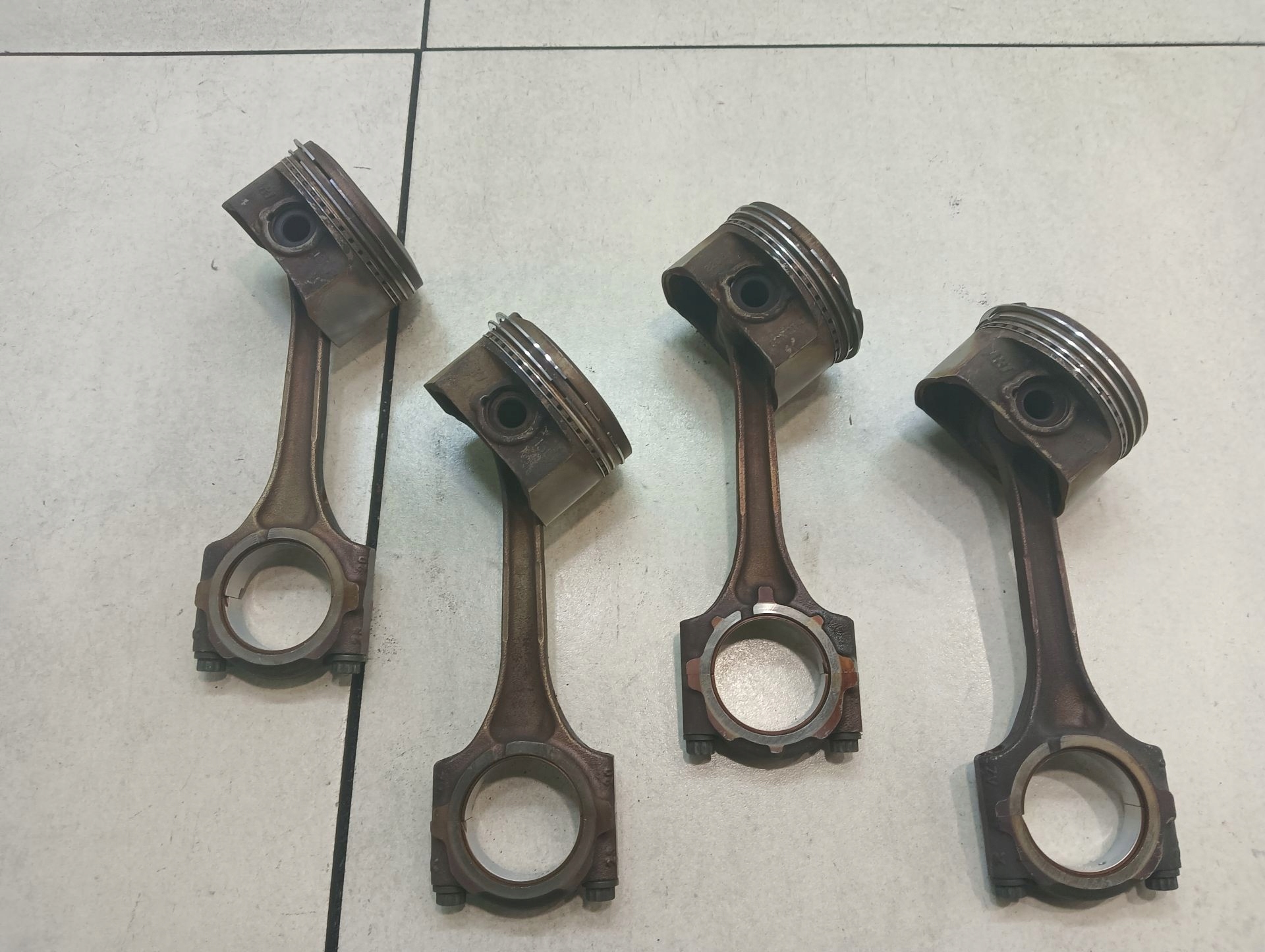 piston connecting rod TOYOTA COROLLA E121.4 4ZZ A,B