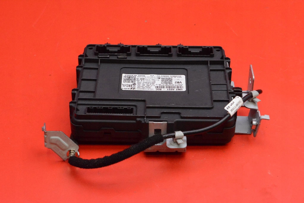 control unit module BDC 5074A-BDC4E01 HYUNDAI KONA 2 II 1.6 GDI HYBRID 141 KM