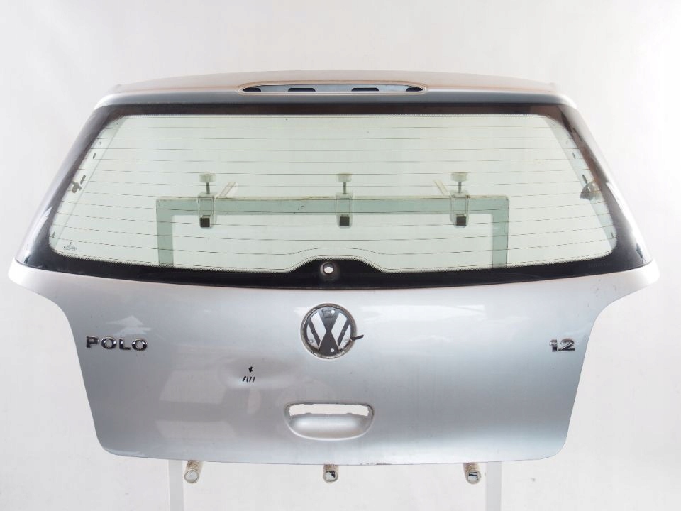 Volkswagen Polo 02-05r boot door rear VW