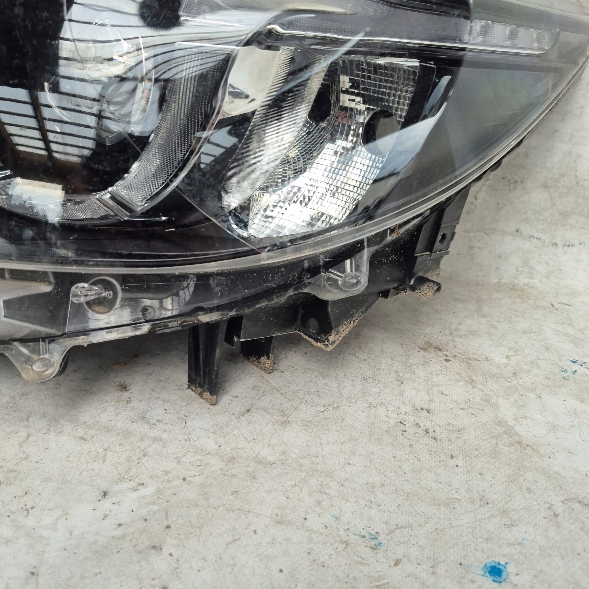 MAZDA CX-5 CX5 and LIFT 14-17 light left front front lens KA1L51040C