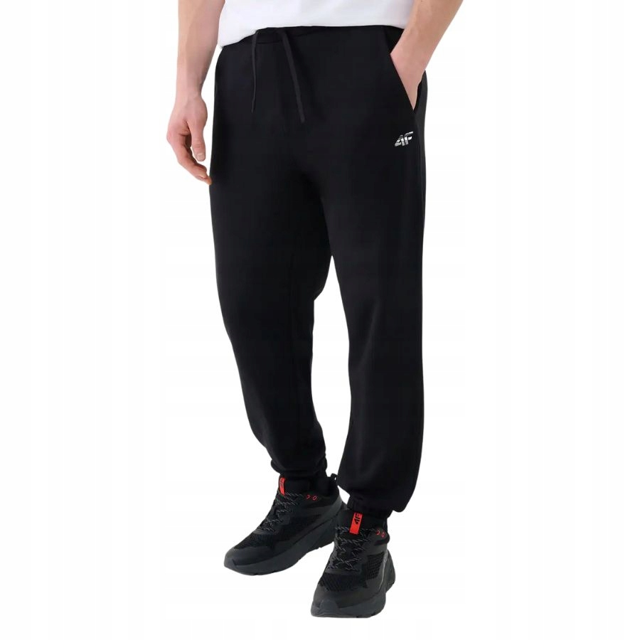 SPODNIE MĘSKIE 4F DRESOWE SPORTOWE JOGGERY DRESY NA CO DZIEŃ Marka 4F
