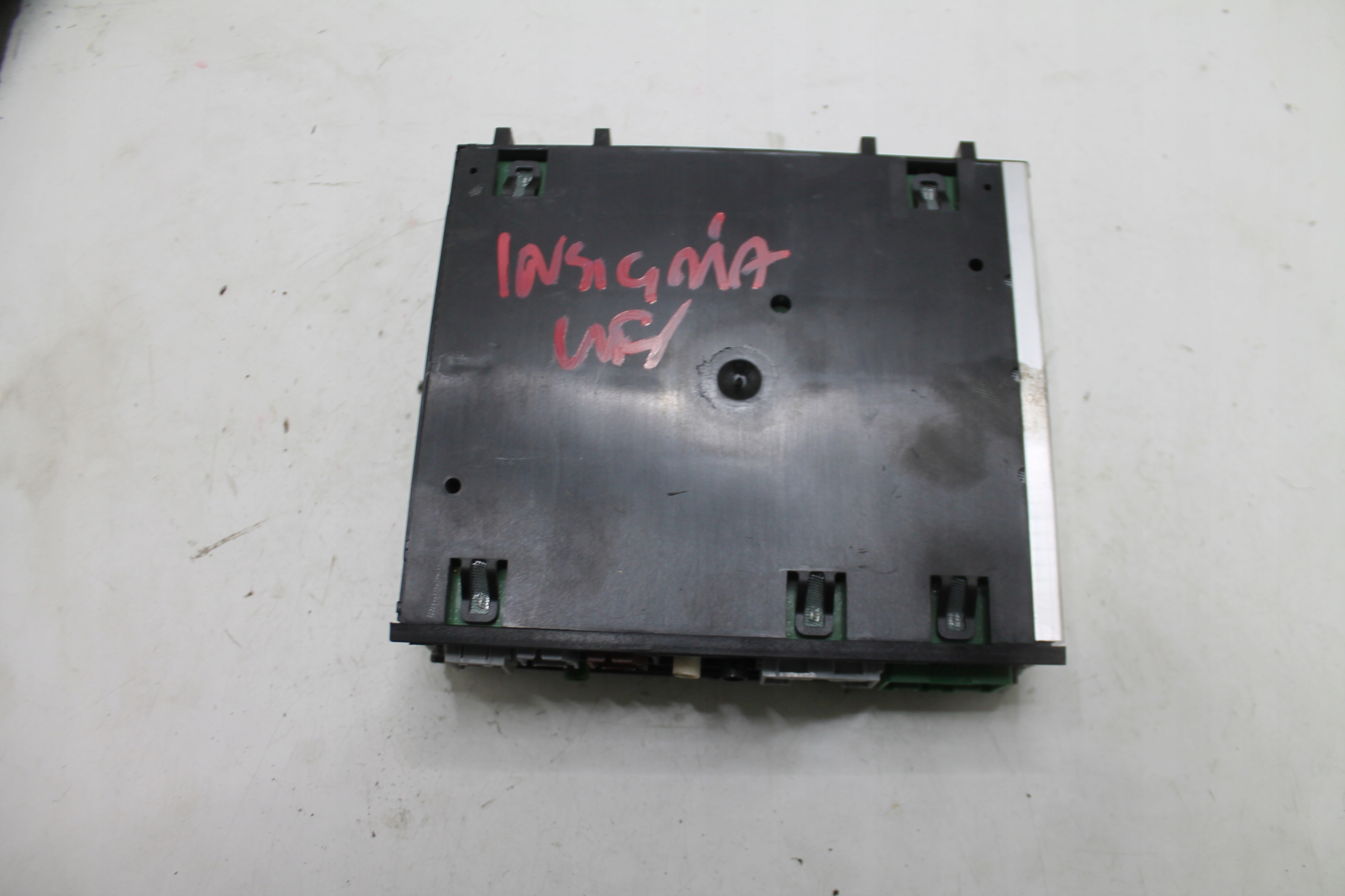 module amplifier RADIA 39039757 OPEL INSIGNIA A LIFT 13-17