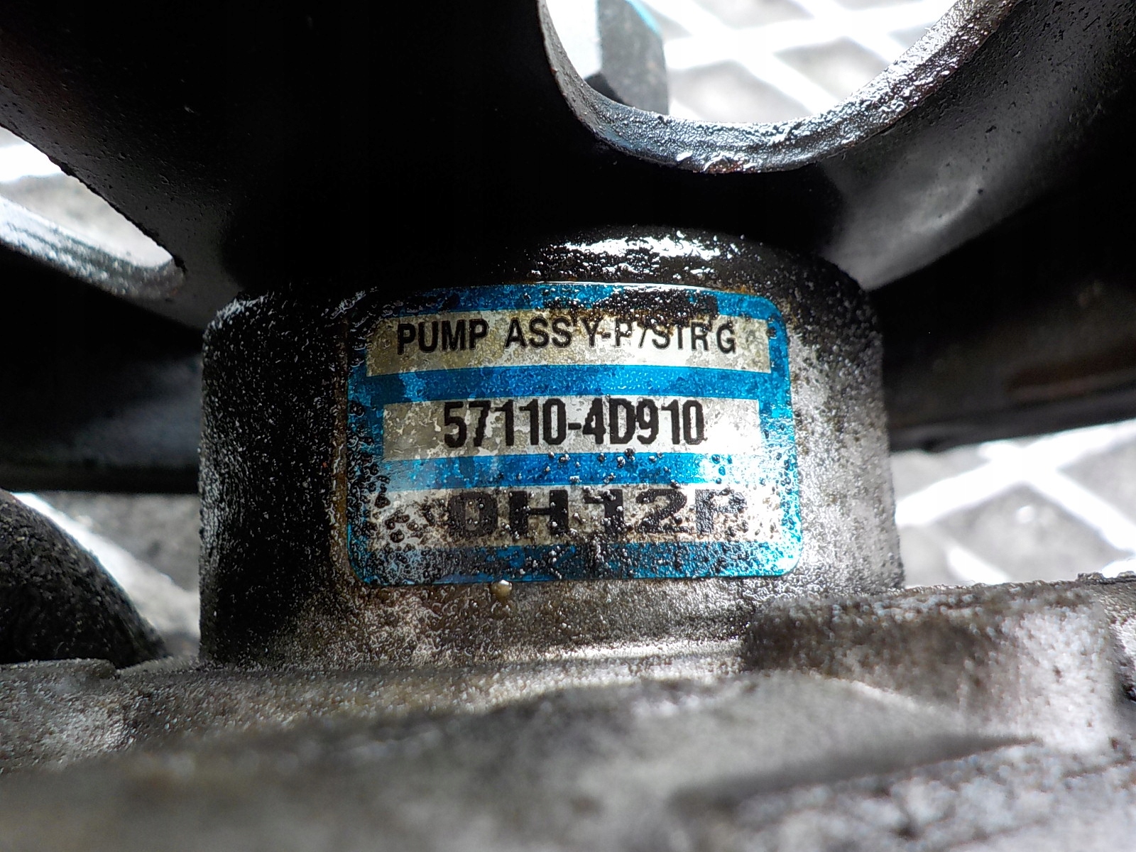 KIA SPORTAGE II 2.2 CRDI servo pump 57110-4D910