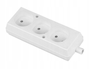 

Gniazdo 3-krotne bez uziemienia GN-360 Plast-Rol