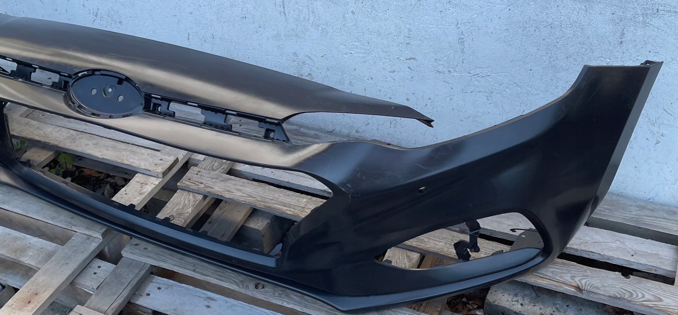 HYUNDAI I20 II LIFT 2018 - bumper front front PDC