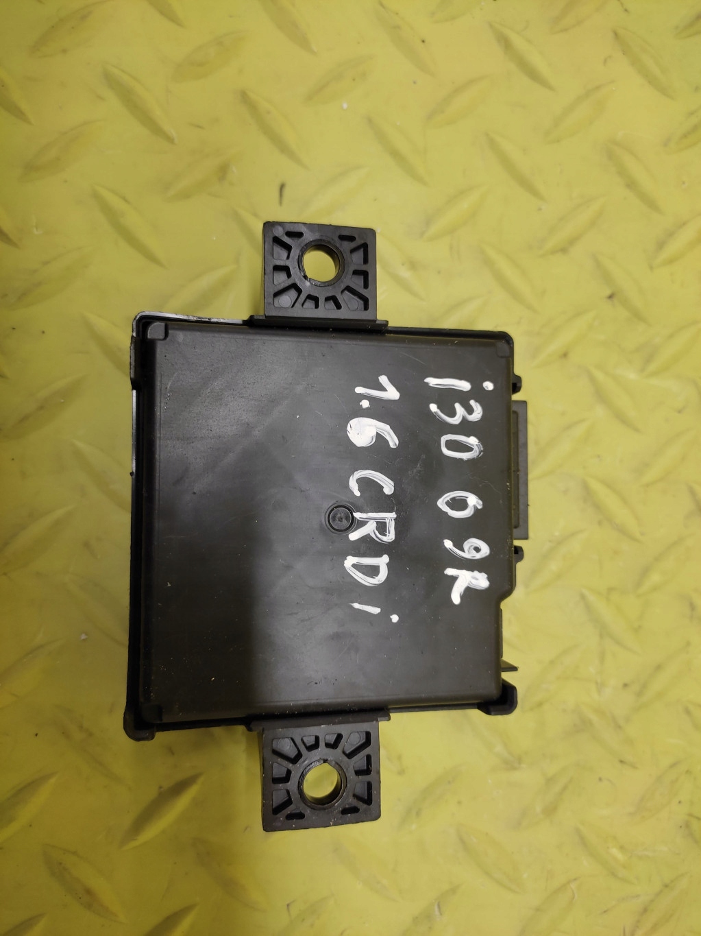 HYUNDAI I30 module PDC 958001H001