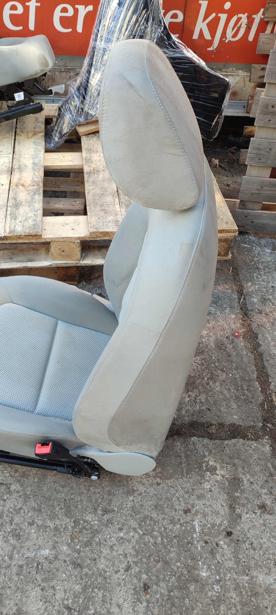 seat right front airbag AUDI A4 B8 8K0880242H