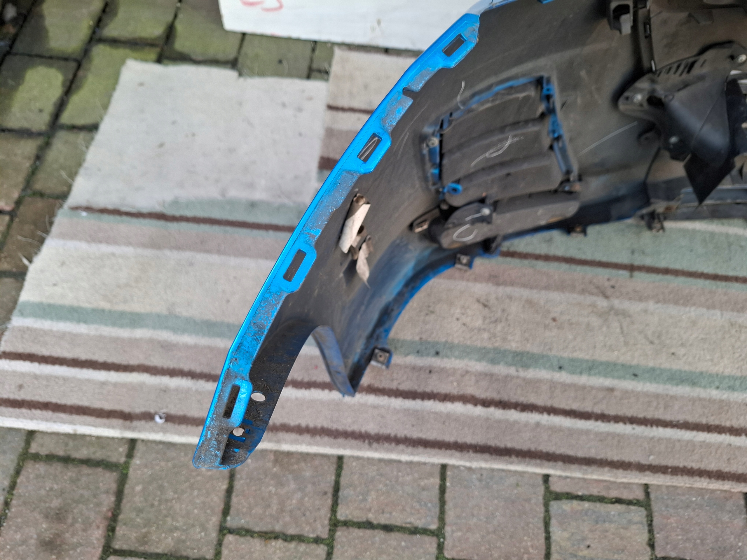 bumper front Mazda 3 BL 2008-2011r 38J