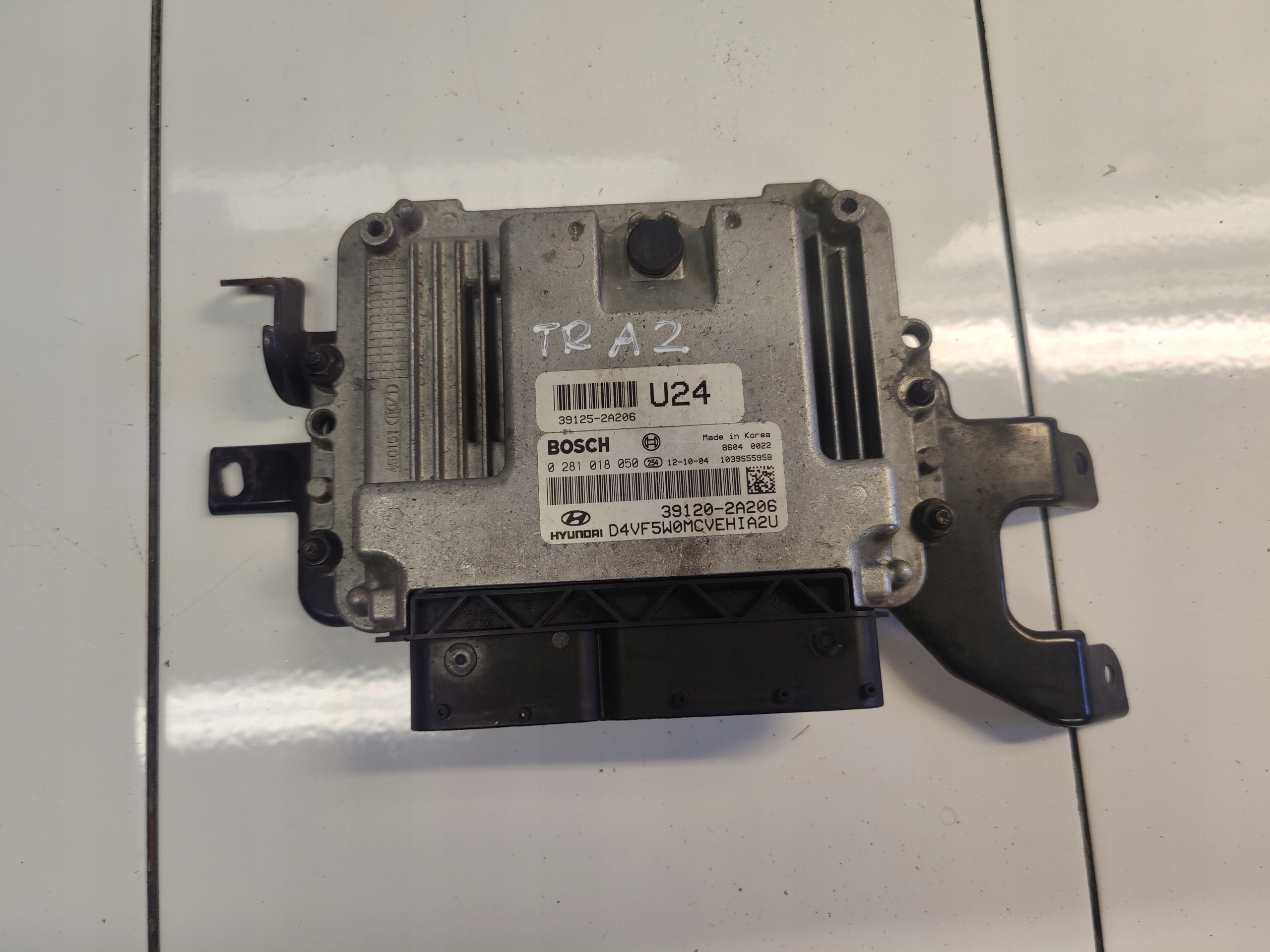 HYUNDAI I40 1.7 CRDI computer control unit of the engine 0281018050