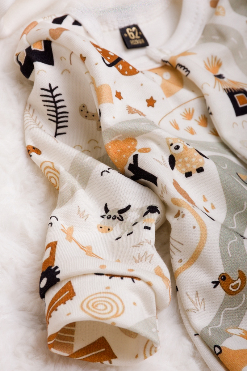 Pajacyk niemowlęcy rozpinany, bawełniany rozm. 68 Kolor wielokolorowy