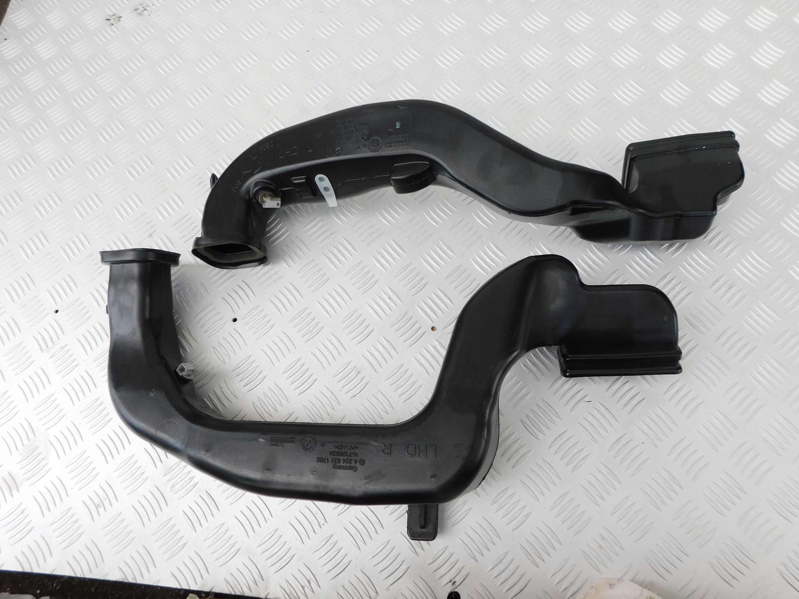Mercedes GLC 254 pipe drain intake air right left komplet OME