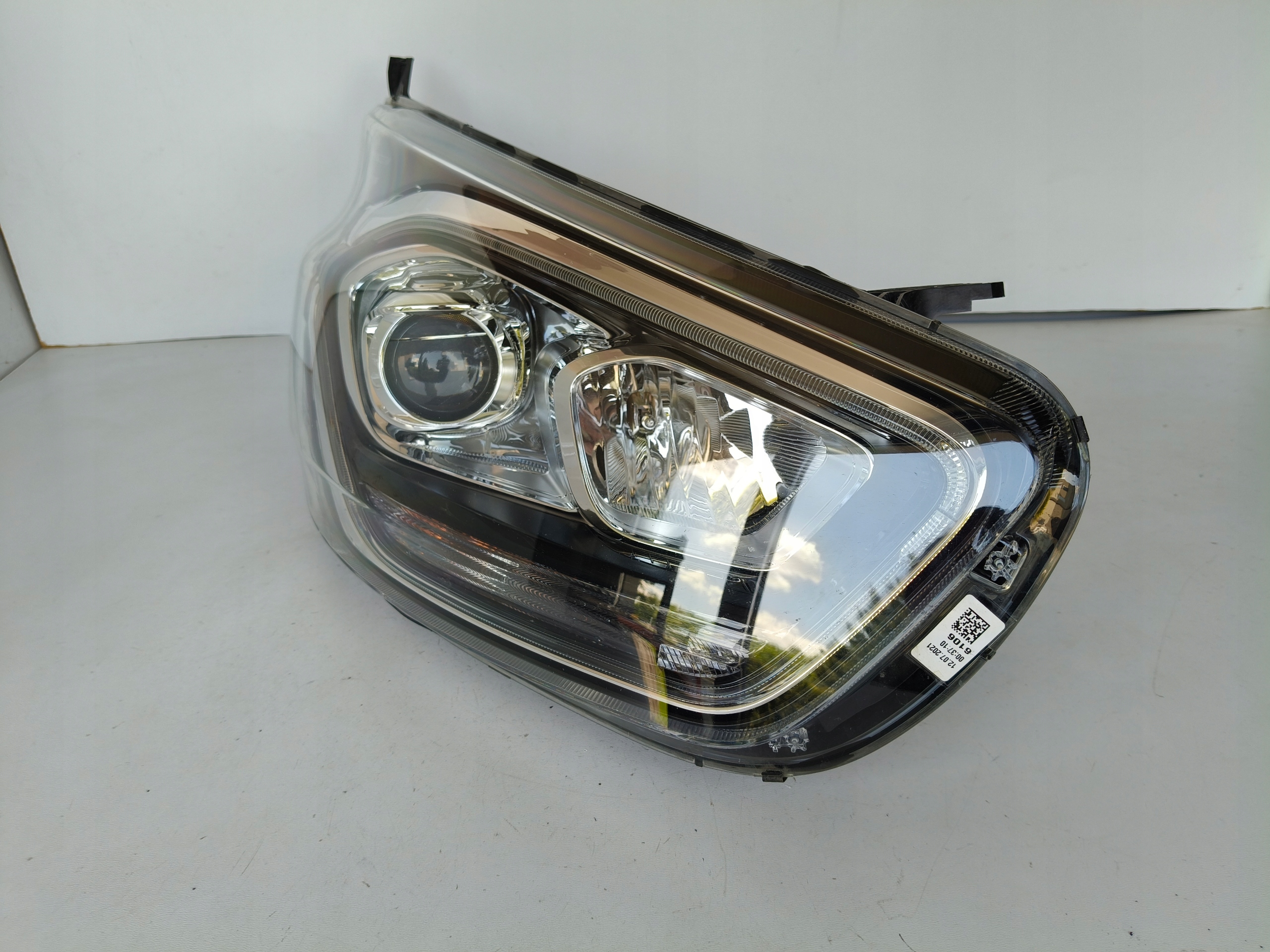 light right REFLEKTOR FORD TRANSIT CUSTOM 18- LIFT LED