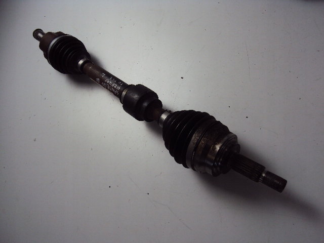 391011411R - ПЕРЕДНИЙ ЛЕВЫЙ ВАЛ DACIA SANDERO III STEPWAY 1.0 20-