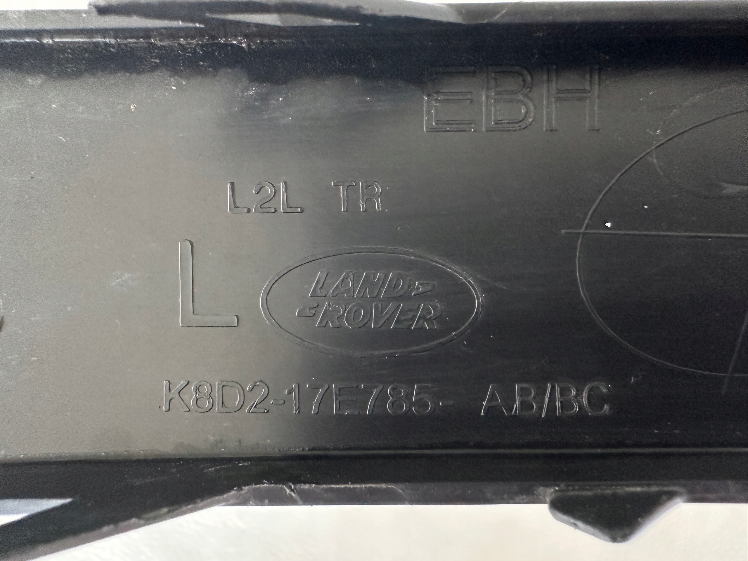 Land Rover Evoque lišta nárazníku předek K8D217E785