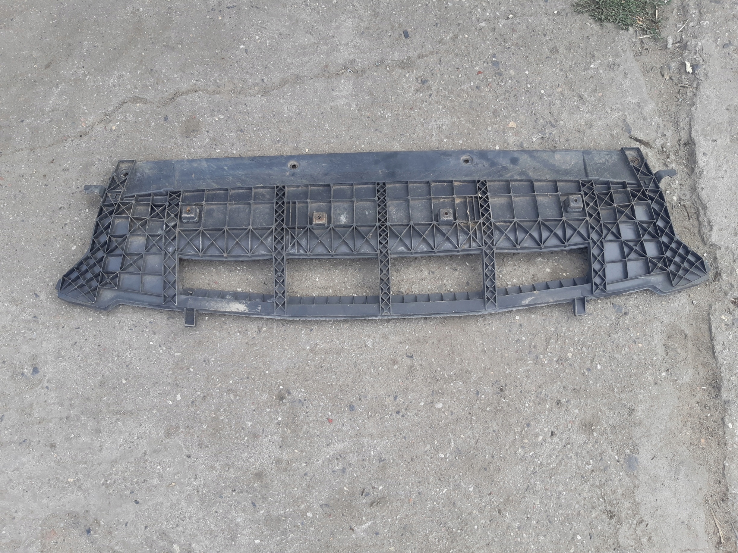 AUDI Q5 8R cover cover below bumper 8R0807233B