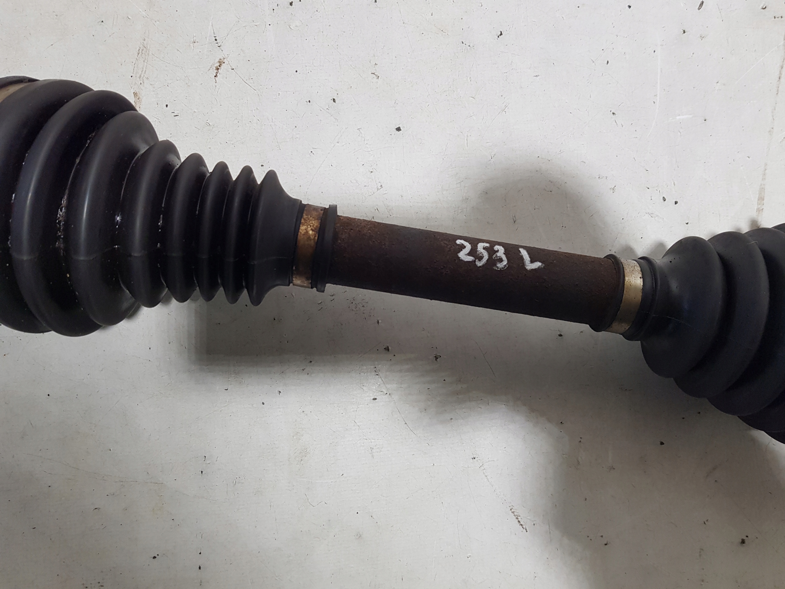 semi-axis left rear part rear PORSCHE BOXSTER 986 98633202407