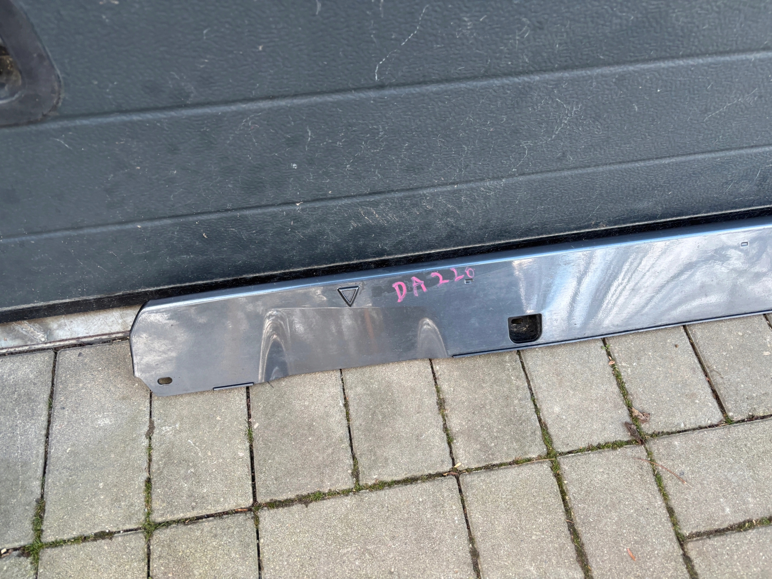 Cupra Born moulding threshold 10E853855 A left