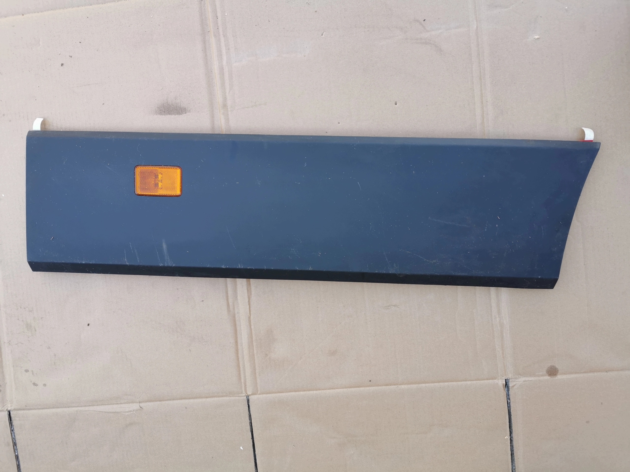 VW CRAFTER II MAN TGE moulding side right front 7C0854940 7C0.854.940