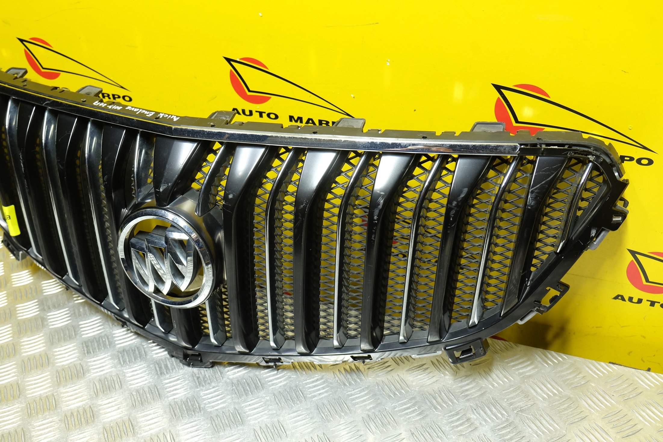 BUICK ENCLAVE 2013-2017 GRILL ATRAPA CHROM USA Producent części Buick OE