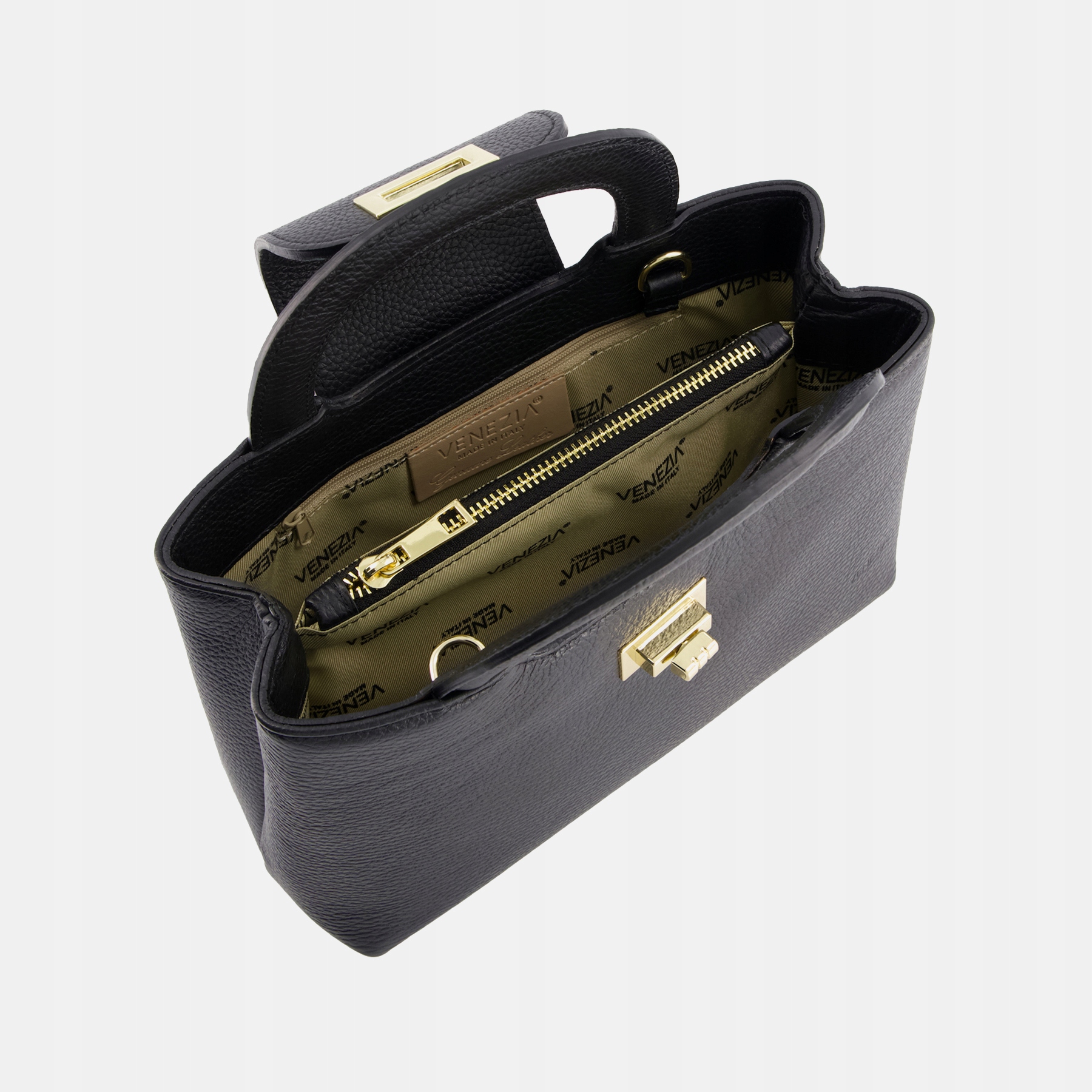 Damska torba VENEZIA. Kuferek w kolorze czarnym ze skóry naturalnej. Kod producenta VENEZIA