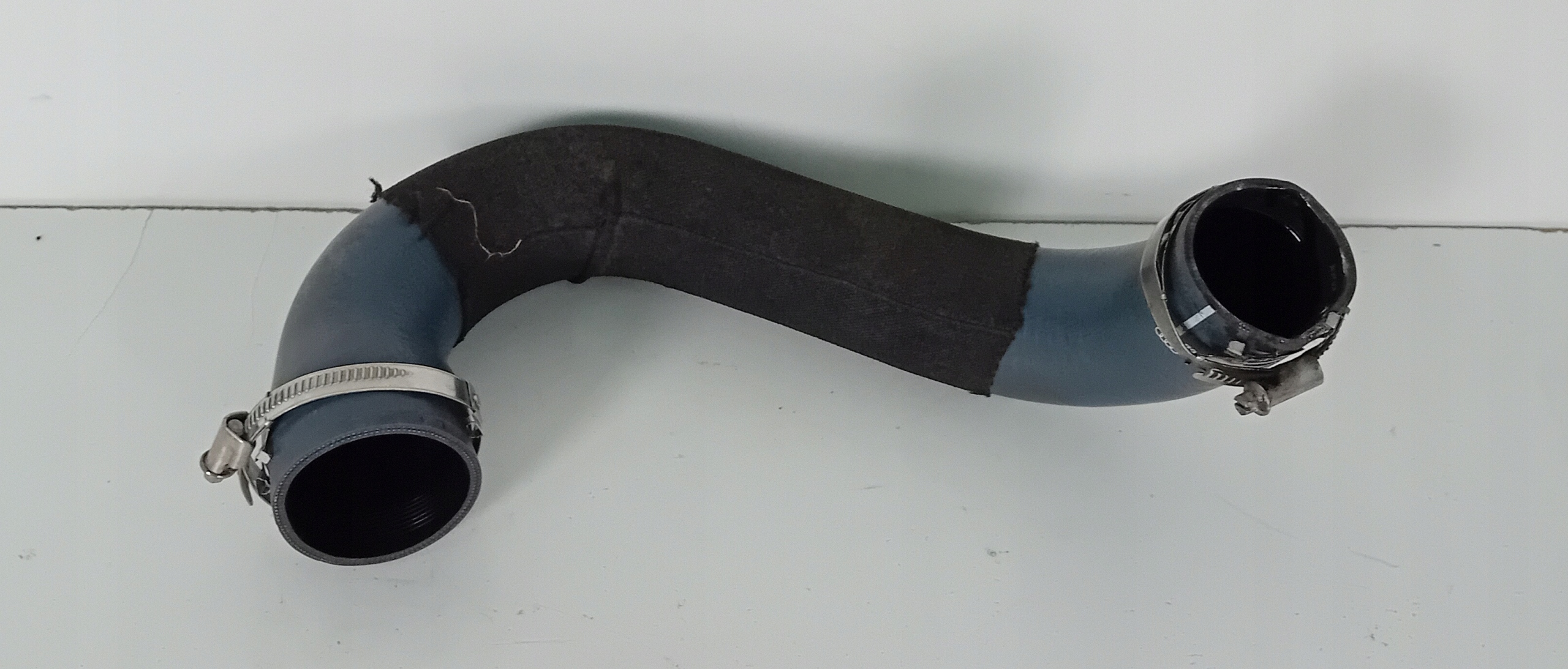 AUDI A4 8W A5 8W6 RURA PRZEWÓD POWIETRZA