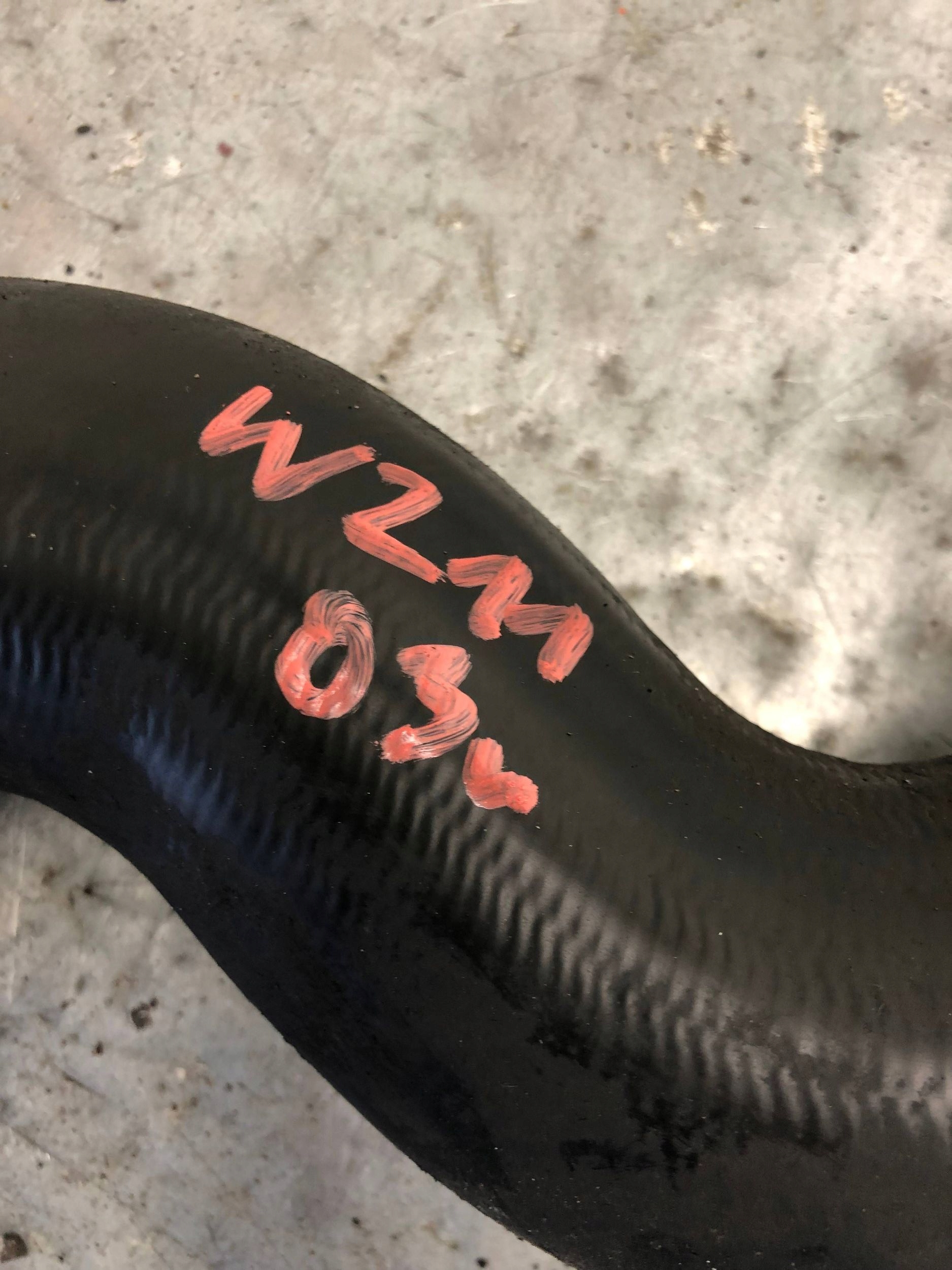 cijev prijenos interkulera MERCEDES W211 A2115282882
