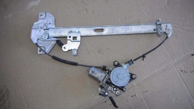 KIA CARNIVAL III 04-14 MECHANIZM SZYBY PRAWY TYŁ