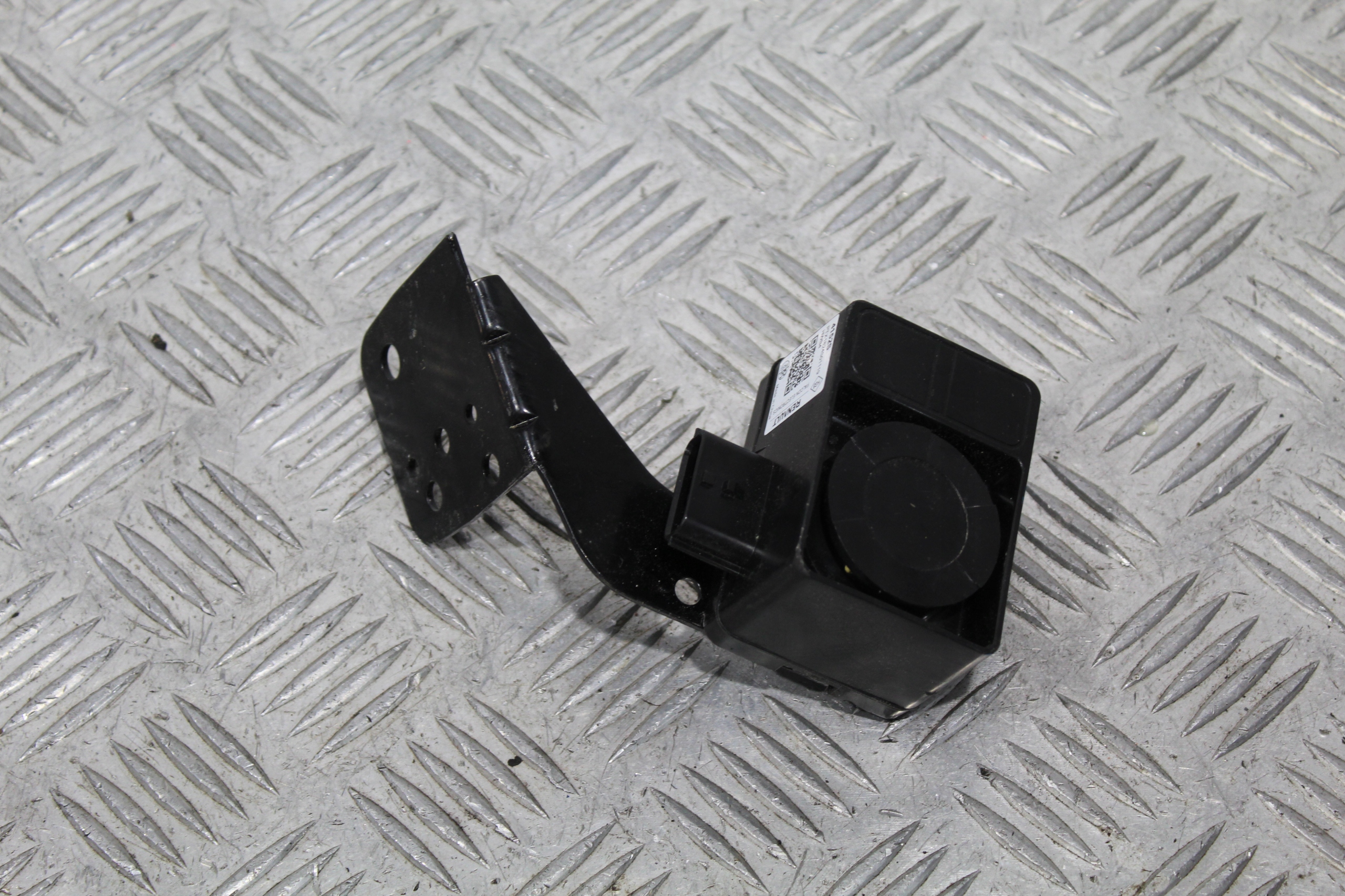 ЗВУКОВОЙ СИГНАЛ DACIA DUSTER II 2