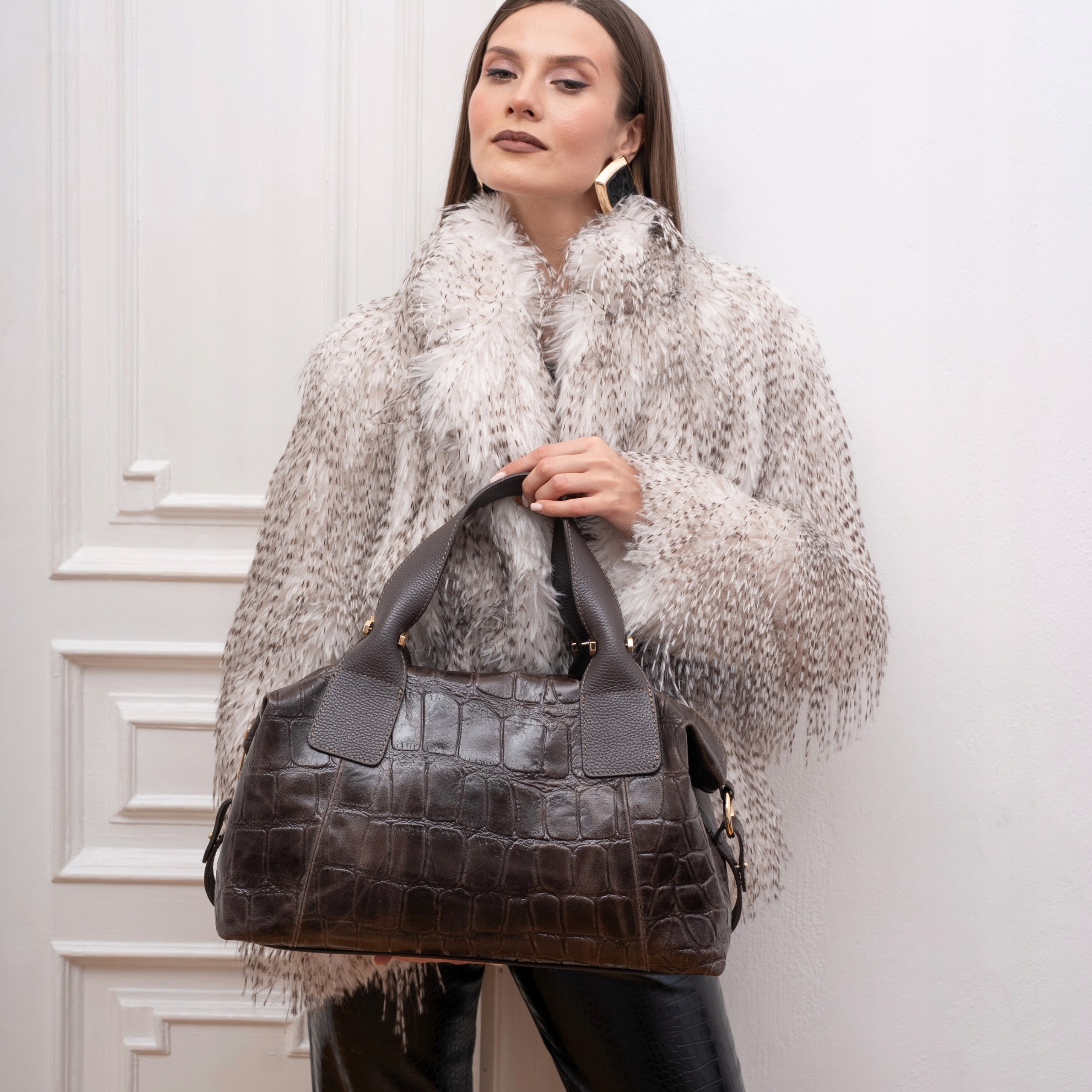 Kožená kabelka Belinda-M Espresso Klasická elegance