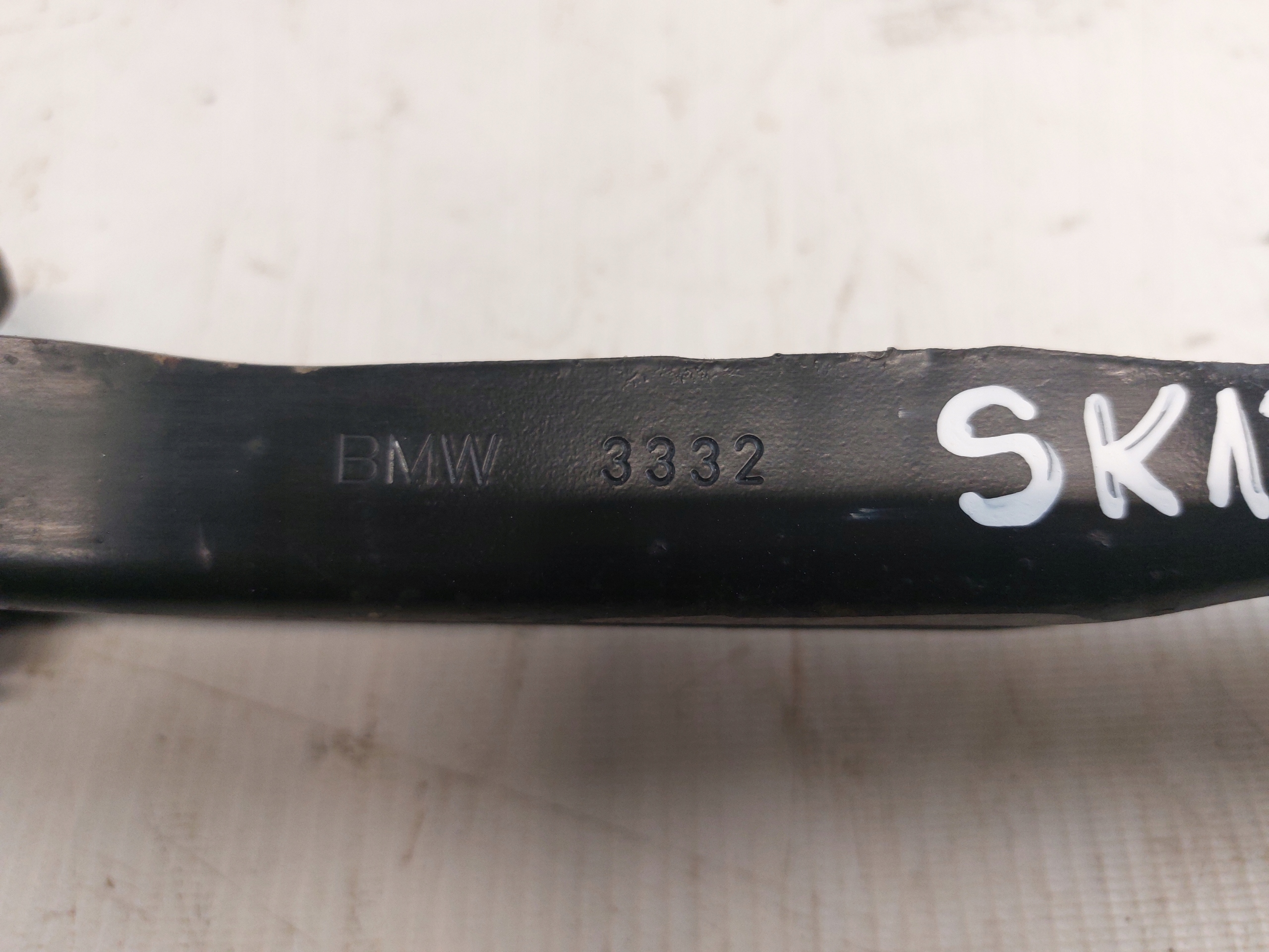 querlenker links heck BMW E91 2.0D