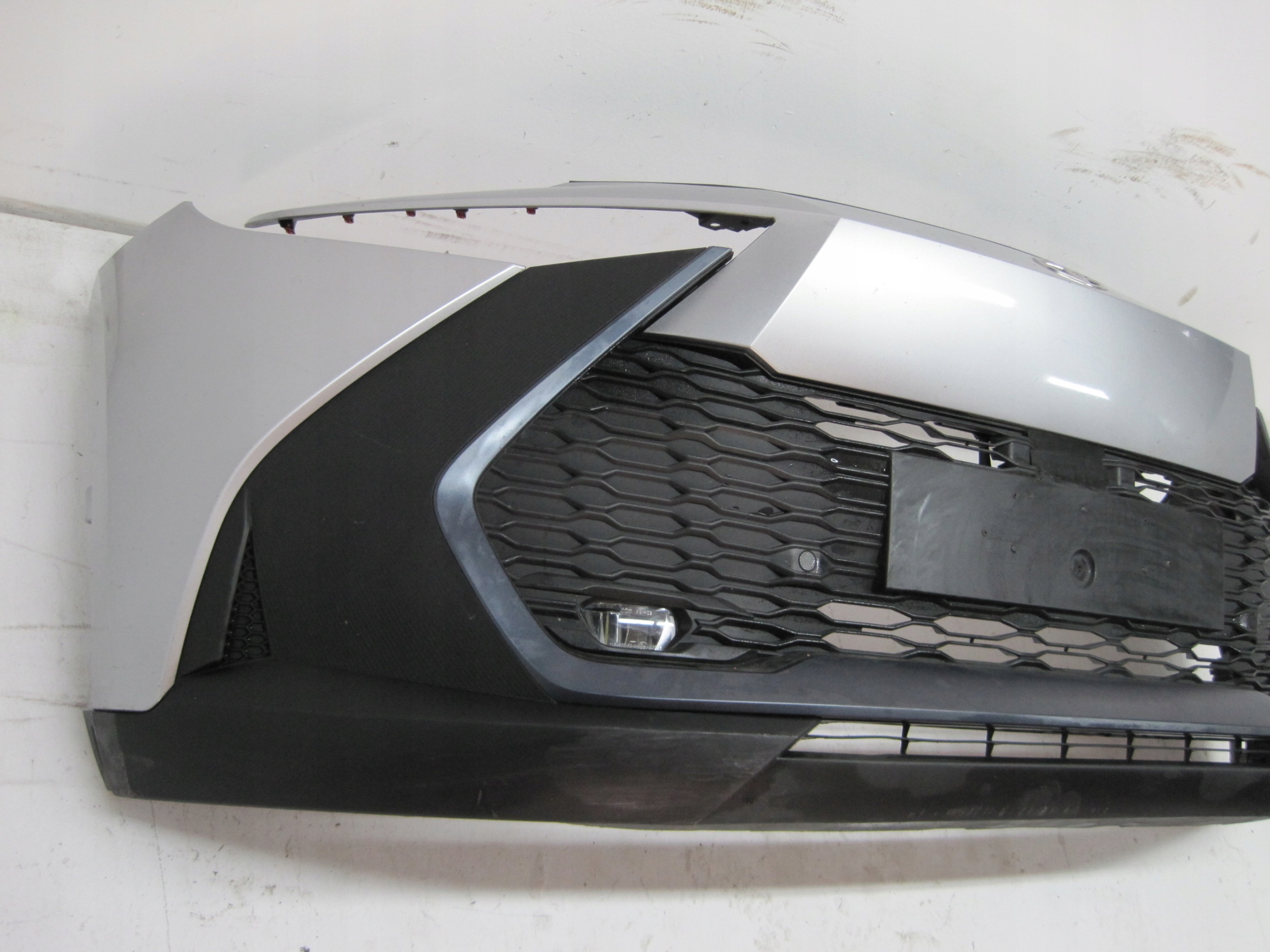 bumper TOYOTA CHR II 23R below RADAR front front