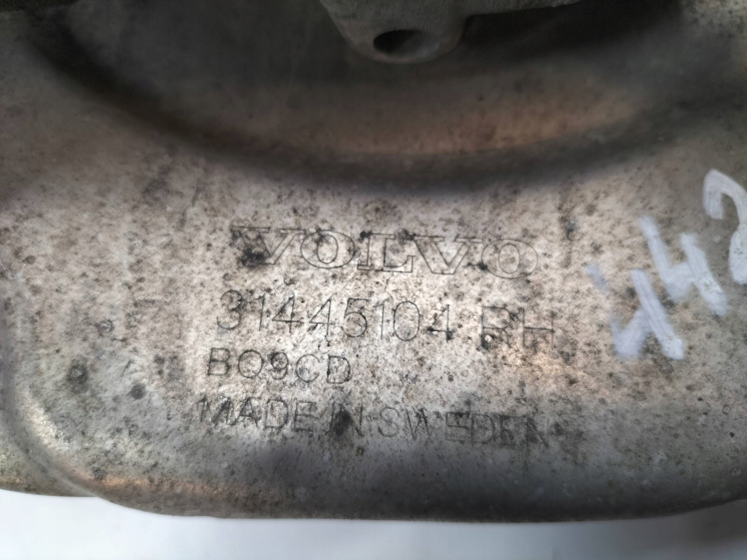 swing right rear part 2.0 D AWD 31445104 Volvo XC 90 II (2015- )