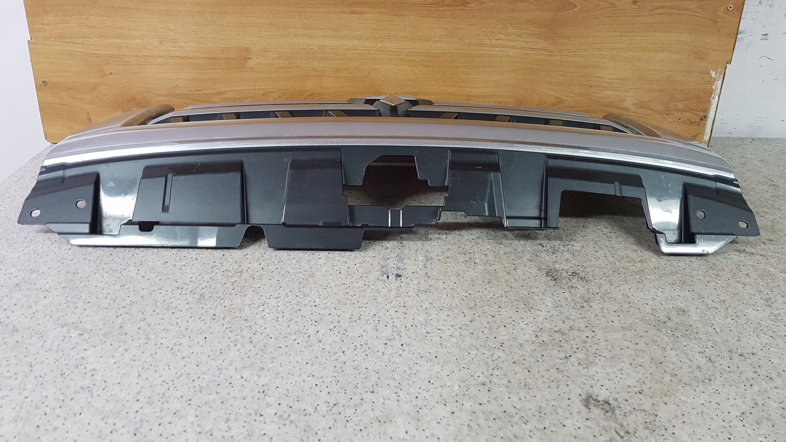 MITSUBISHI PAJERO IV LIFT 15 - GRILLE D 93