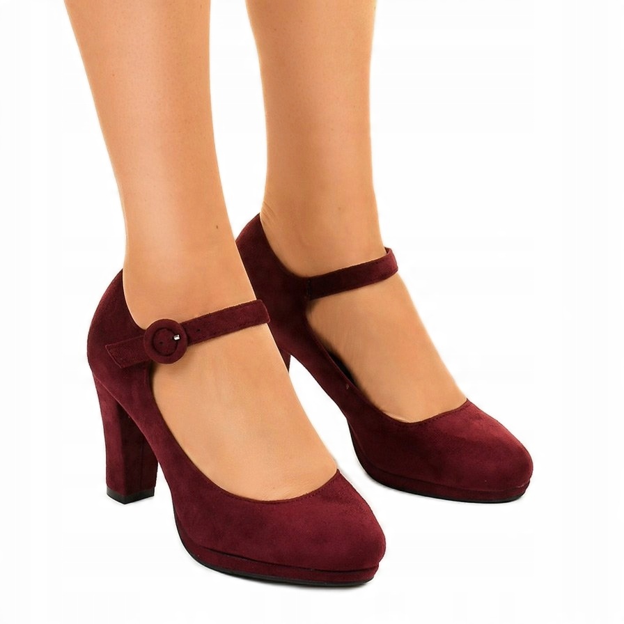 

Czerwone Skóra ekologiczna Buty Czółenka r.37