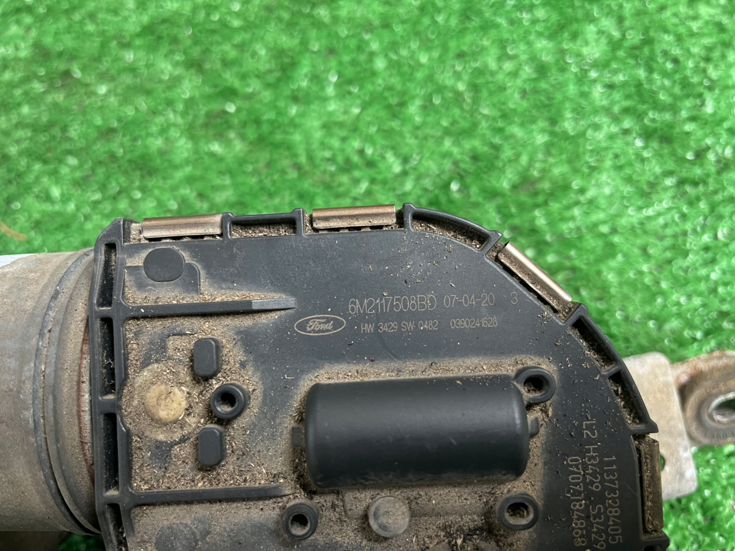 wiper mechanism right FORD S-MAX